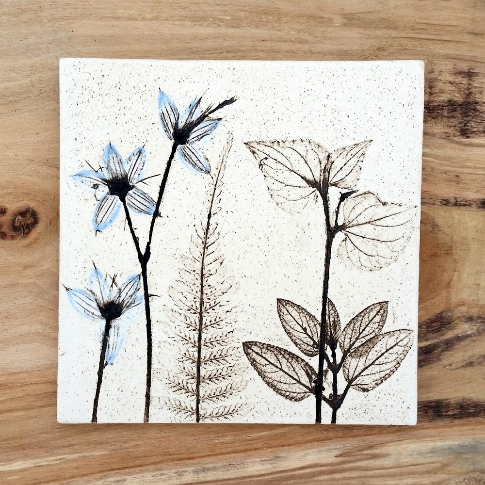 10cm Blue Flora and Fauna Tile