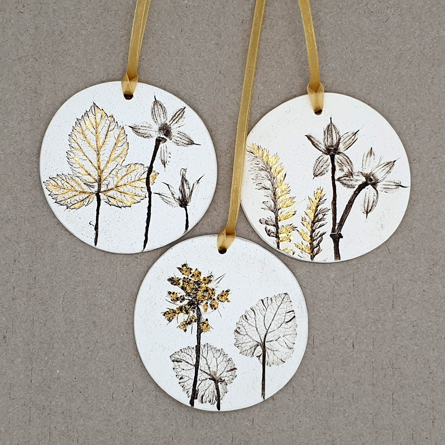 Three 7cm Round Hanging Botanical Tiles With 24ct Gold Leaf