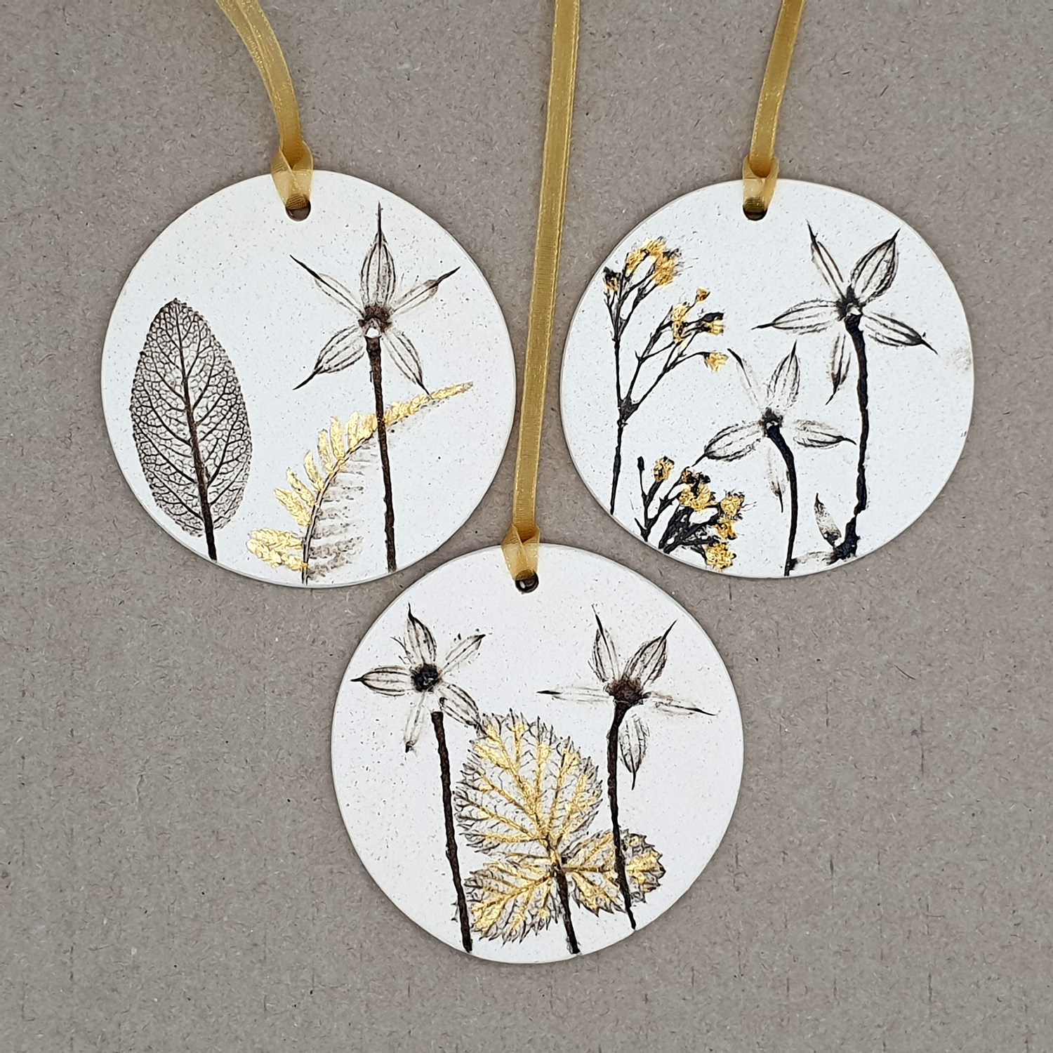 Three 7cm Round Hanging Botanical Tiles With 24ct Gold Leaf