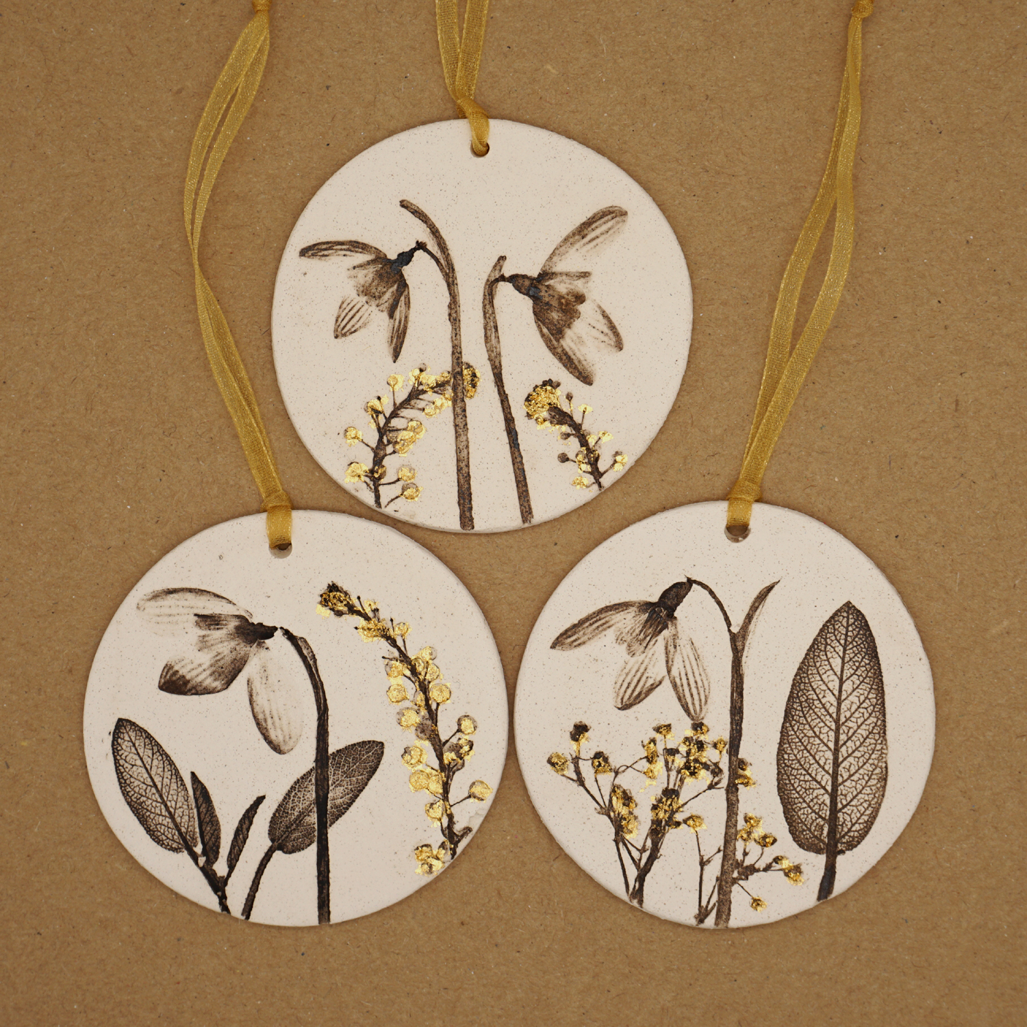 Three 7cm Round Hanging Botanical Tiles With 24ct Gold Leaf