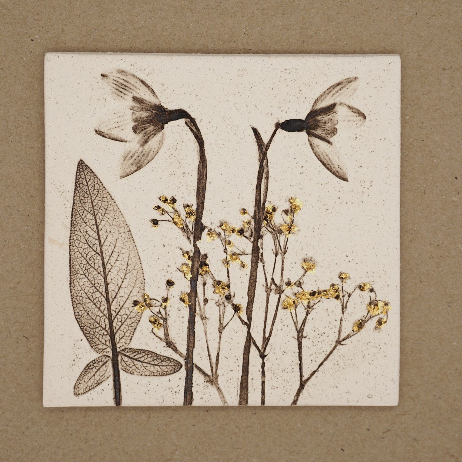 10cm Square Snowdrop Tile With 24ct Gold Leaf