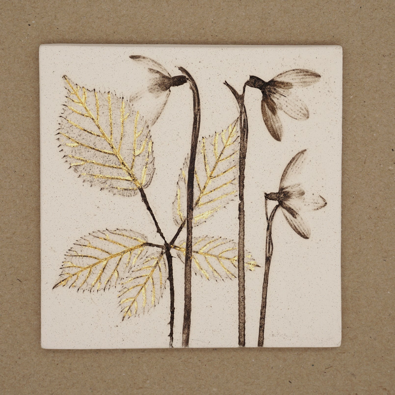 10cm Square Snowdrop Tile With 24ct Gold Leaf