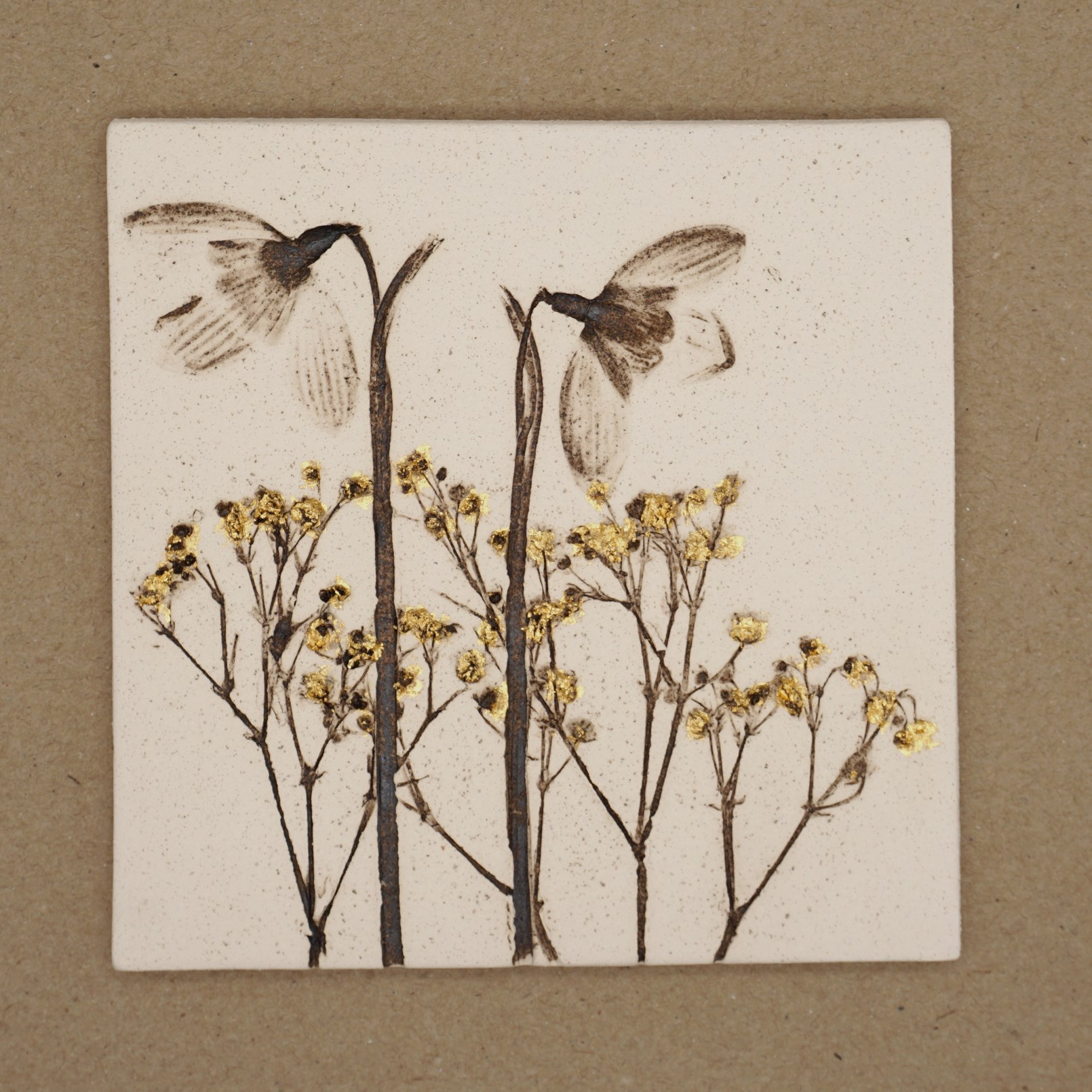 10cm Square Snowdrop Tile With 24ct Gold Leaf