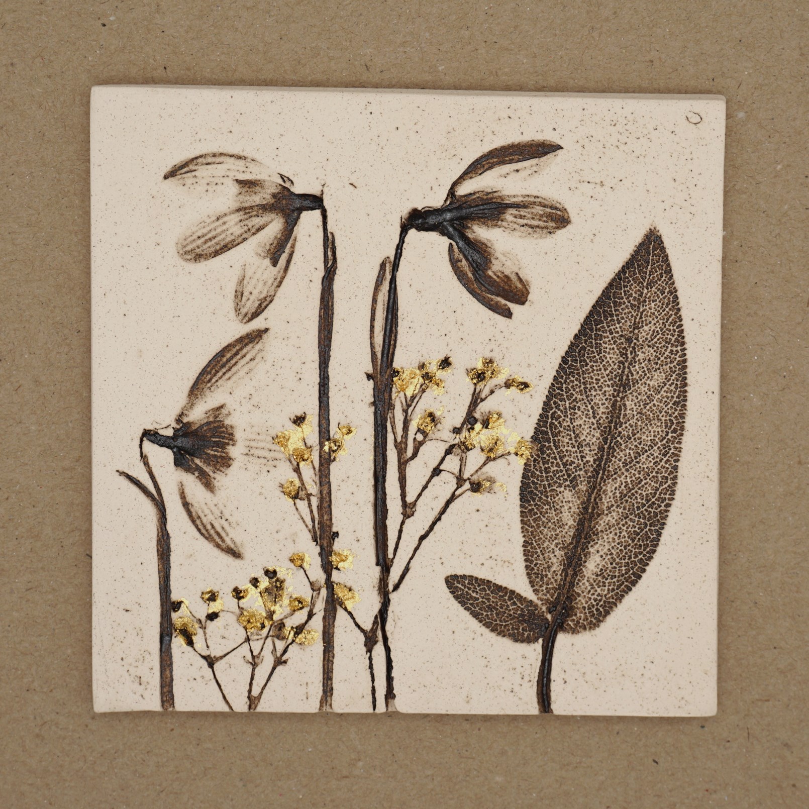 10cm Square Snowdrop Tile With 24ct Gold Leaf